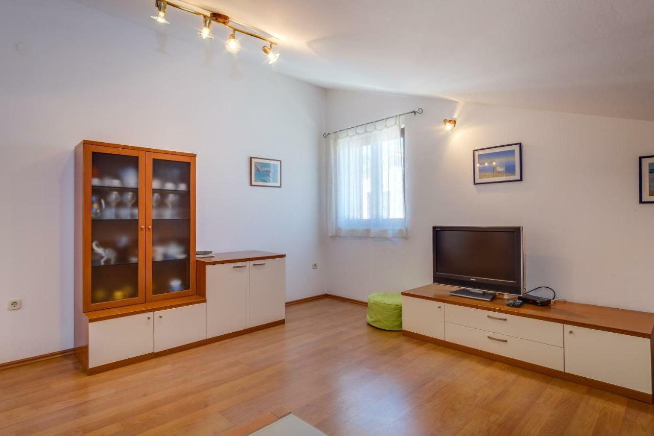 Apartman Anamarija Мали-Лошинь Экстерьер фото